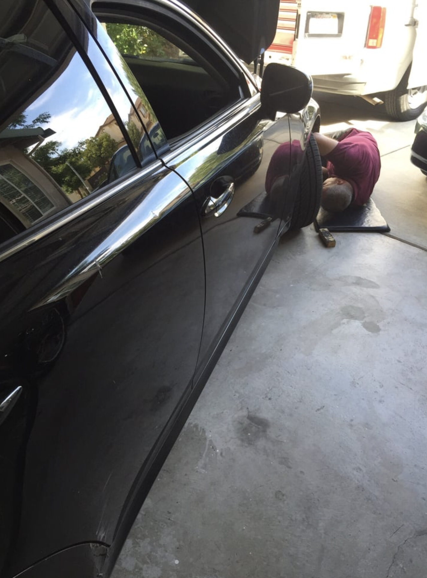 Pasadena-Mobile-Repair image shows suspension repair in Pasadena, CA